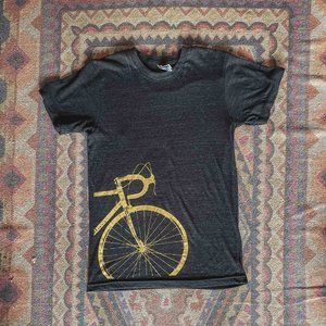 2/$20 - Soft Bicycle T-shirt Mens Small